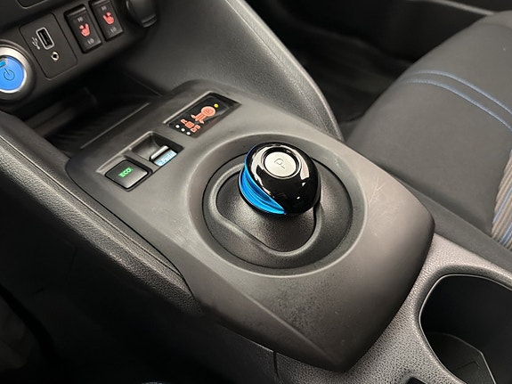 Nissan Leaf 19 of 29