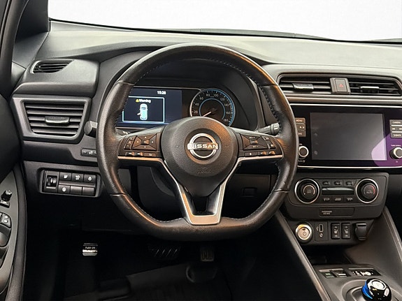 Nissan Leaf 11 of 29