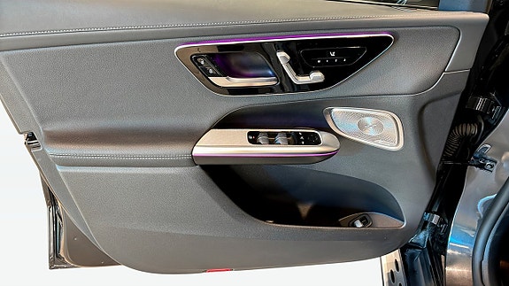 Mercedes-Benz GLC220 d 11 of 13