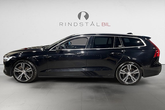 Volvo V60 4 of 16