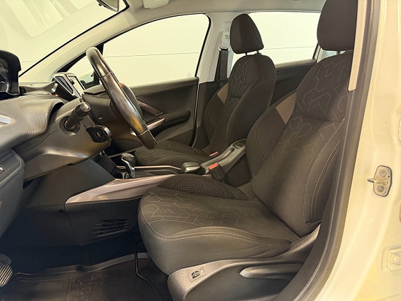 Peugeot 2008 22 of 30