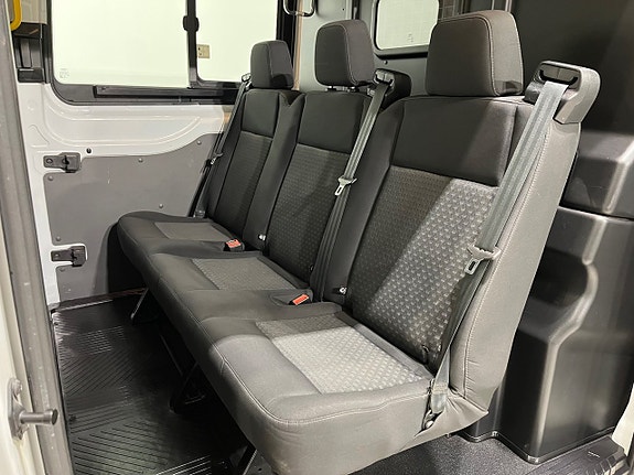 Ford Transit 10 of 21
