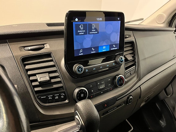 Ford Transit 18 of 21