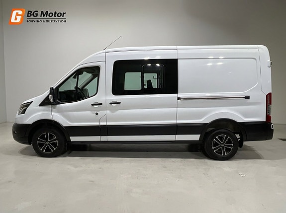 Ford Transit 7 of 21