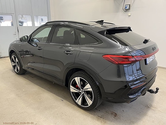 Audi Q5 4 of 9