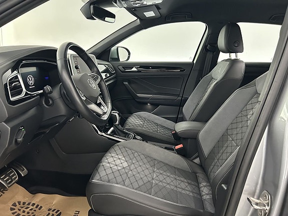Volkswagen T-Roc 9 of 22