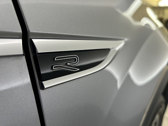 Volkswagen T-Roc 18 of 22