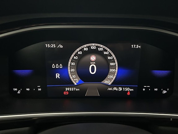 Volkswagen T-Roc 20 of 22