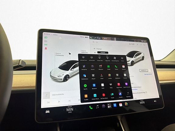 Tesla Model 3 25 of 30