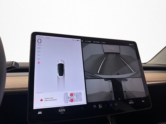 Tesla Model 3 18 of 30