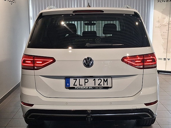Volkswagen Touran 18 of 18