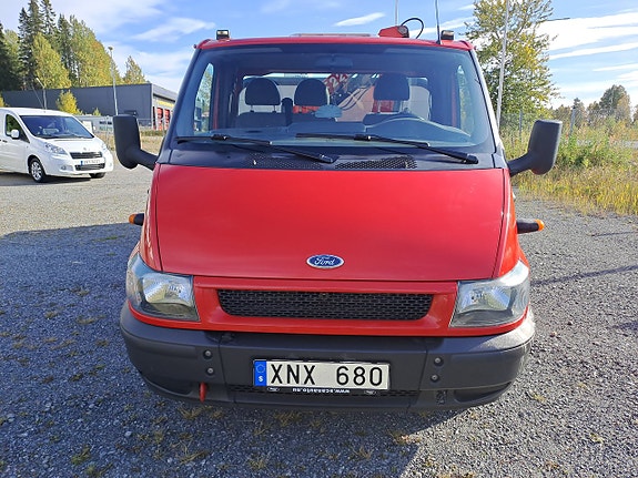 Ford Transit 8 of 25