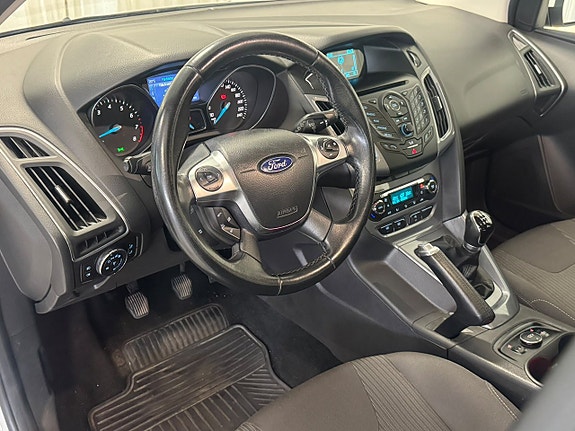 Ford Focus 7 of 21
