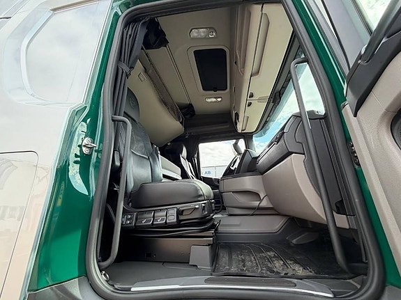 Scania R500B6X2*4NB Serie 2297 9 of 15
