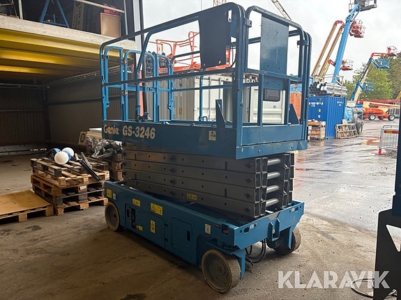 Saxlift Genie GS- 3246 2 of 6