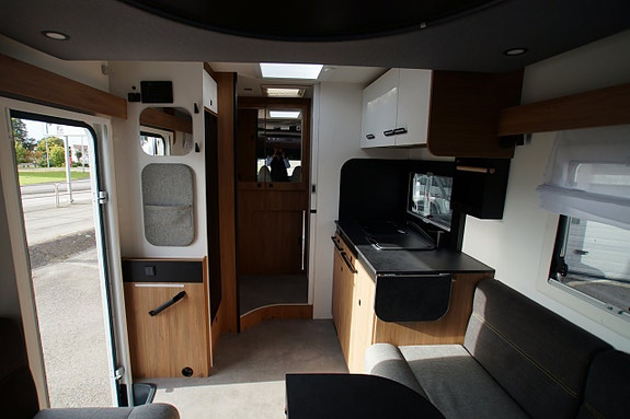 CHALLENGER Challenger 260 Graphite Edition Ford 165Hk 7 of 14