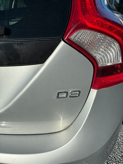 Volvo V60 7 of 11