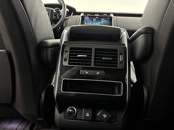Land Rover Range Rover Sport 21 of 30