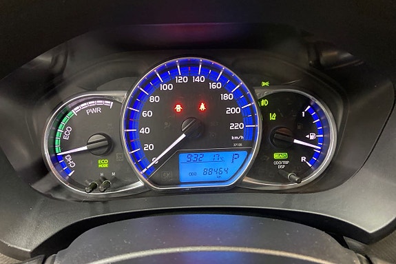 Toyota Yaris 16 of 21