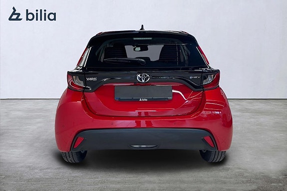 Toyota Yaris 5 of 21