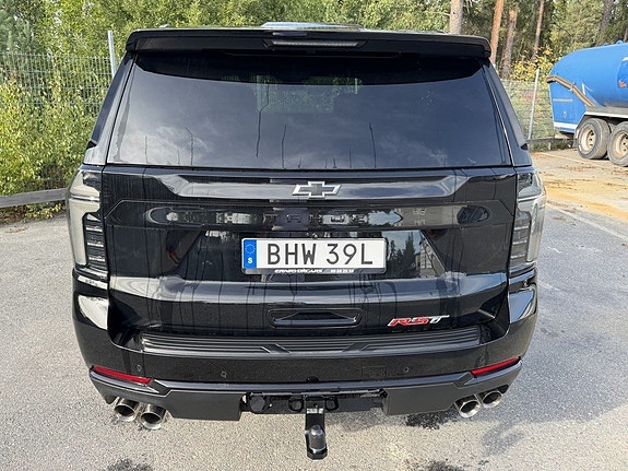 Chevrolet Tahoe 5 of 11