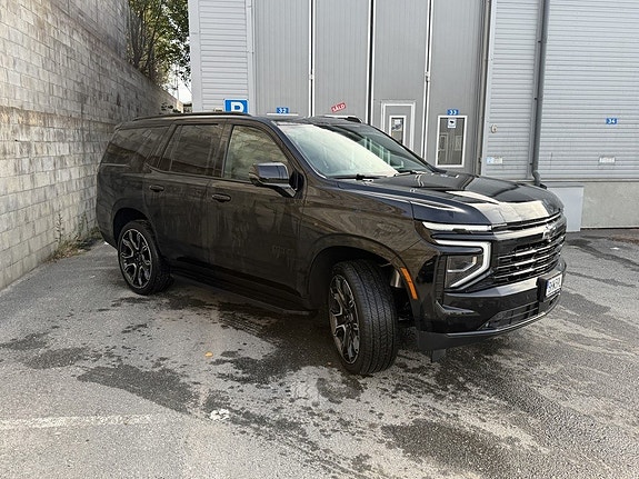 Chevrolet Tahoe 11 of 11
