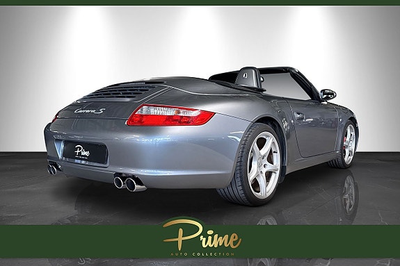 Porsche 911 Carrera S 5 of 17