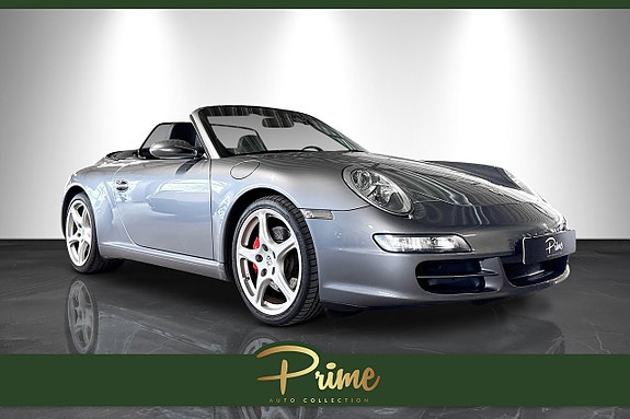 Porsche 911 Carrera S 2 of 17