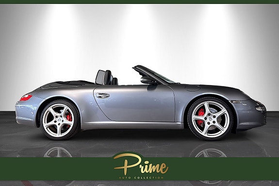 Porsche 911 Carrera S 4 of 17