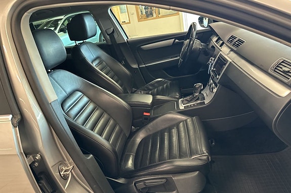 Volkswagen Passat Alltrack 16 of 16