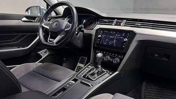 Volkswagen Passat Alltrack 7 of 21