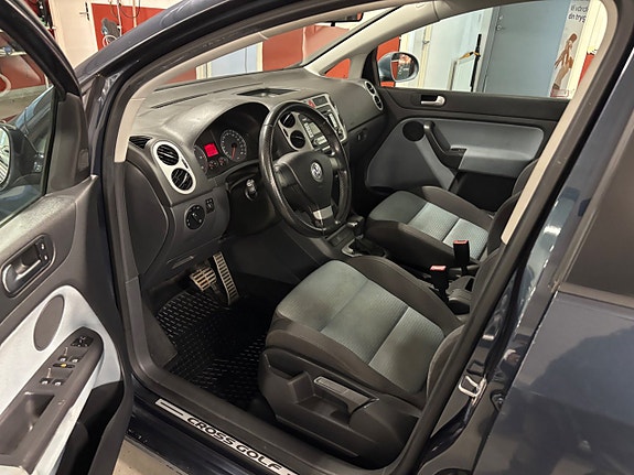Volkswagen Golf Plus Cross 5 of 6