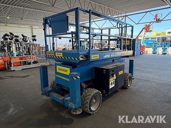 Saxlift Genie GS3369DC 2 of 6