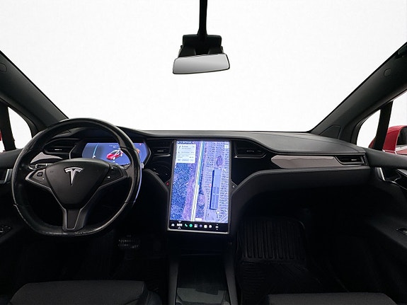 Tesla Model X 13 of 30