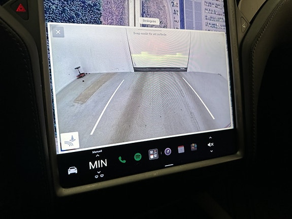 Tesla Model X 19 of 30