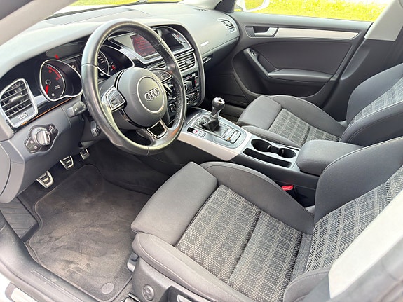 Audi A5 7 of 15