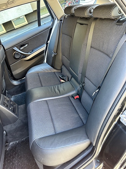 BMW 320d 19 of 20