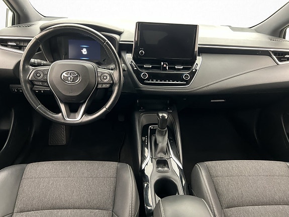 Toyota Corolla 12 of 30