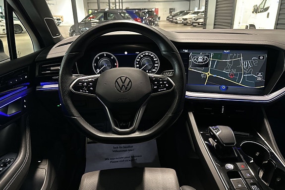 Volkswagen Touareg 10 of 30