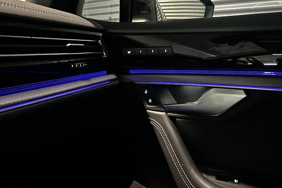 Volkswagen Touareg 20 of 30