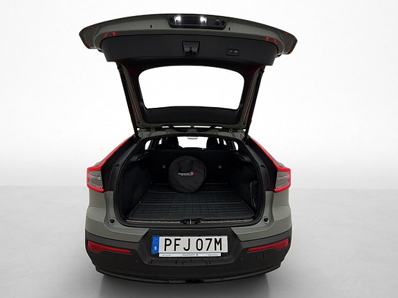 Volvo C40 9 of 30