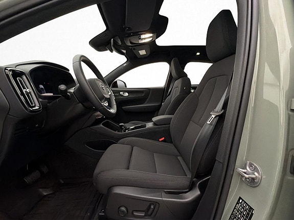 Volvo C40 13 of 30
