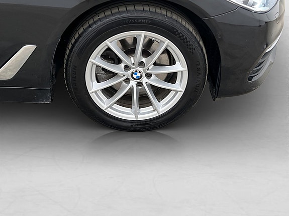 BMW 520d 30 of 30