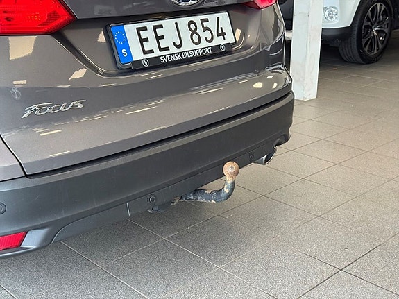 Ford Focus 19 of 19