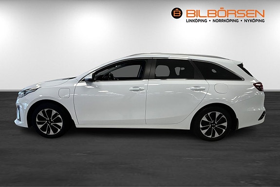 Kia Ceed 4 of 14