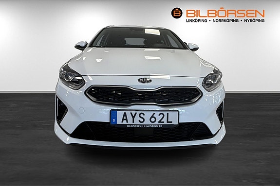 Kia Ceed 2 of 14