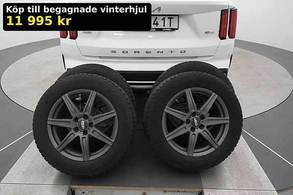 Kia Sorento 28 of 28