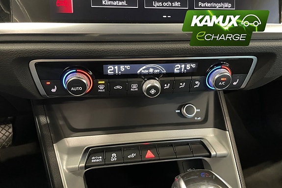 Audi Q3 17 of 21