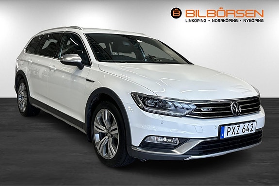 Volkswagen Passat Alltrack 3 of 20