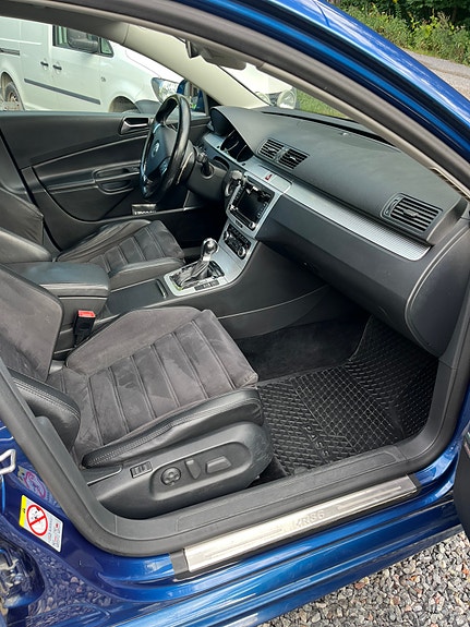 Volkswagen Passat 6 of 6